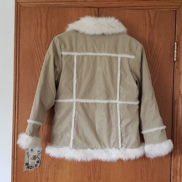 NWT Very Nice Arizona Fleece Lined Winter Coat Jacket with Faux Fur Trim Sz M - Picture 2 of 5